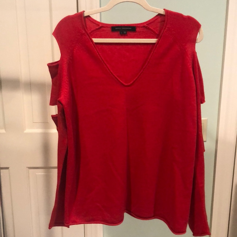 WORN ONCE CASHMERE V NECK SWEATER ‼️